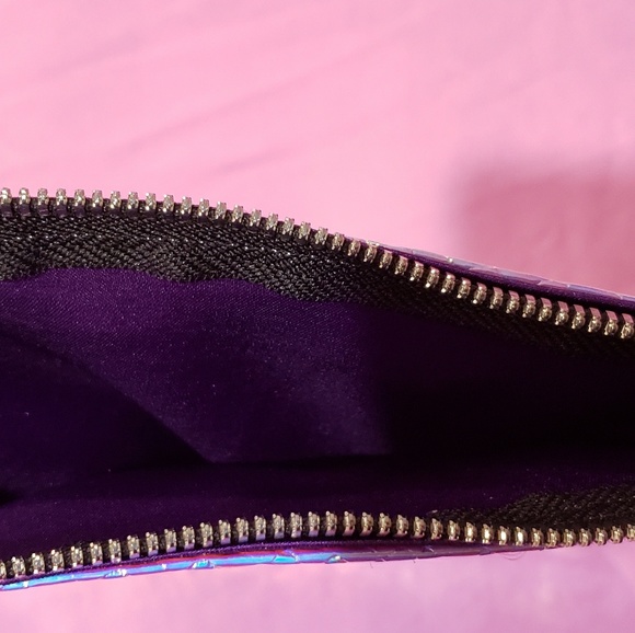 Holographic Mermaid Purple Satin Lined Clutch - Picture 2 of 3